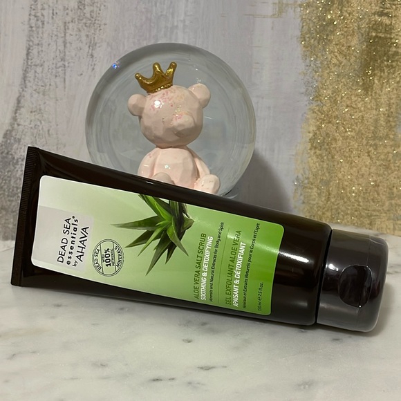 Dead Sea Essentials By Ahava Aloe Vera Salt Scrub Soothing & Detoxifying 220 ml - Picture 6 of 6